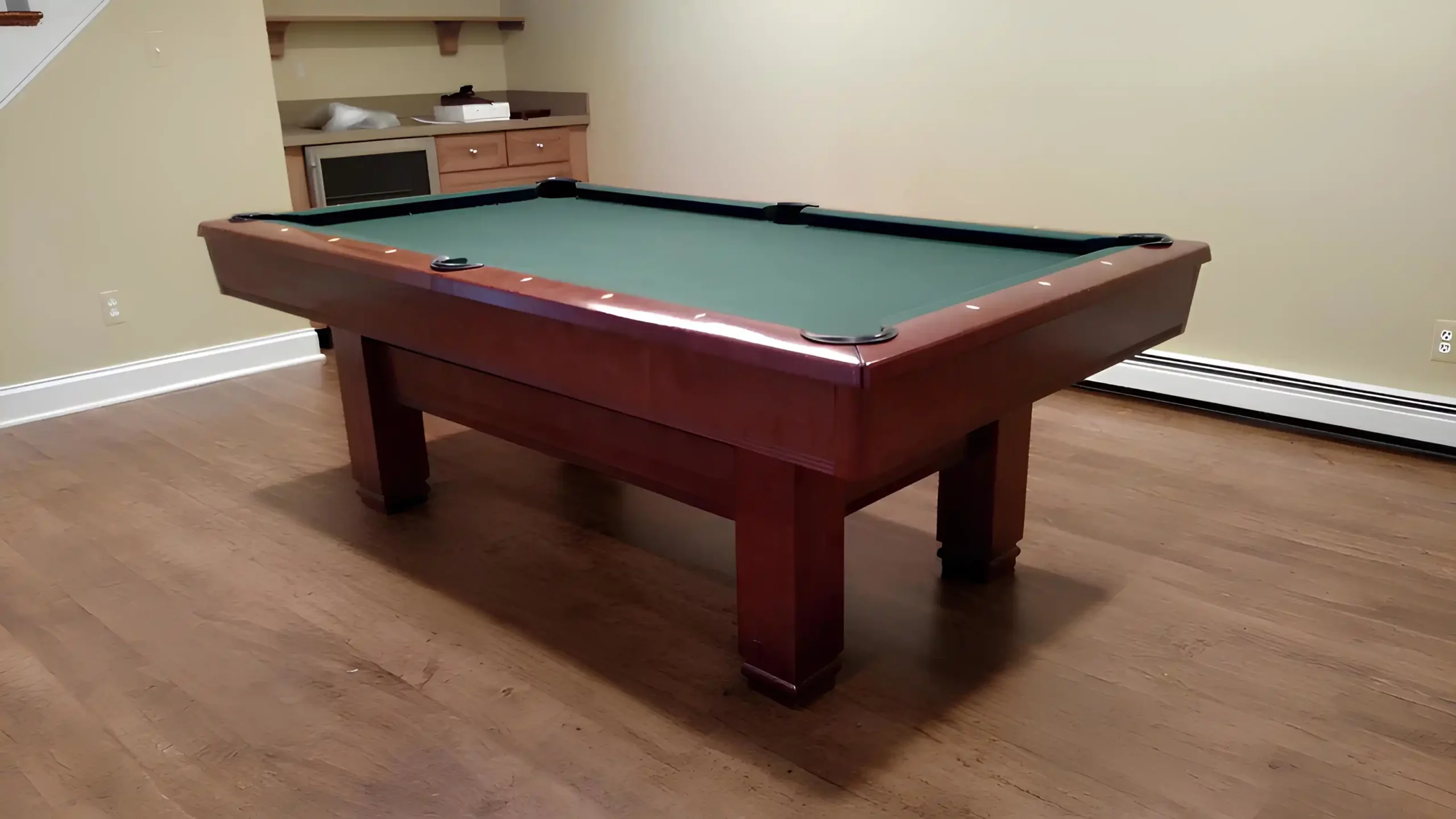 Brunswick Hawthorn pool table from an angle view