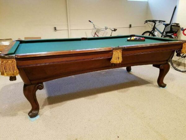 AMF Highlander pool table in Mahogany.