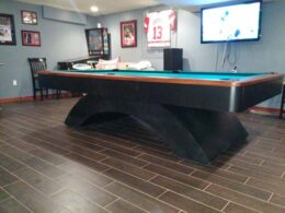 Olhausen Waterfall pool table 9 foot beauty!