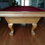 End view of Brunswick Brookstone 2 pool table